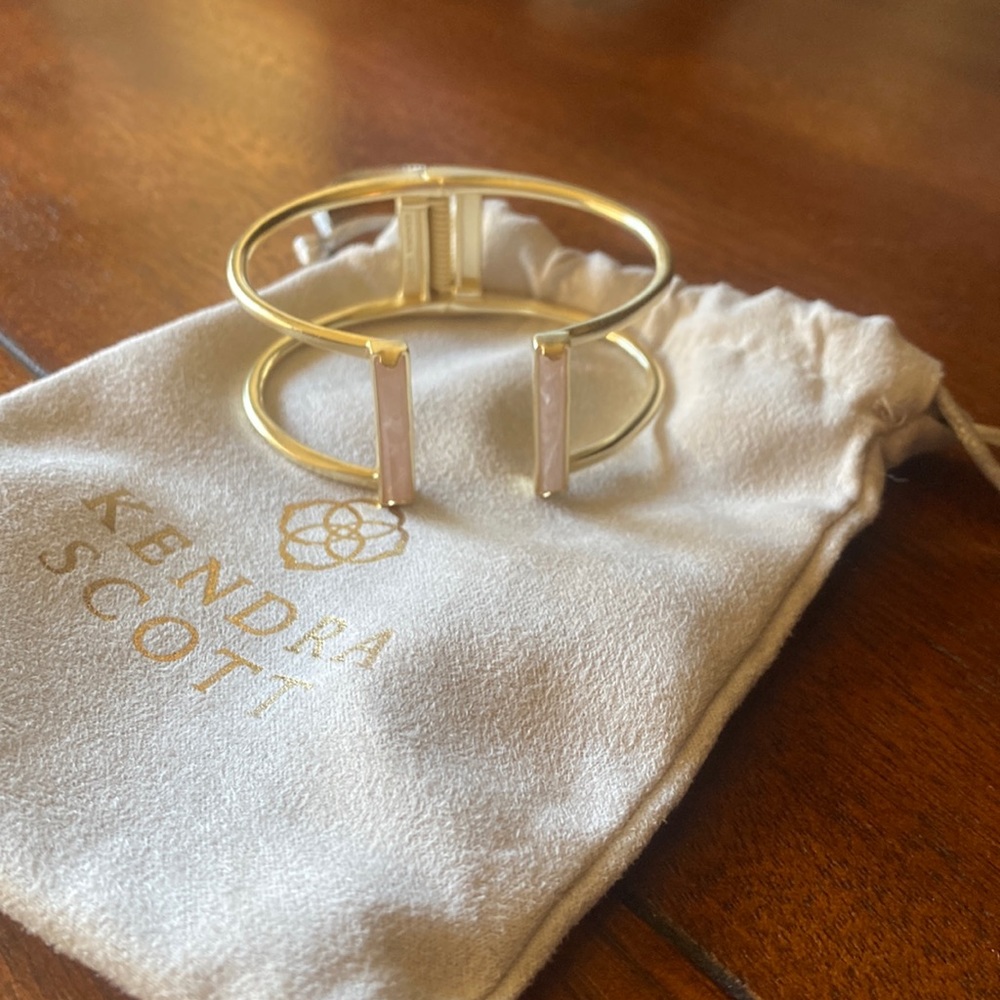 Kendra Scott Golf Cuff Bracelet with Rose Quartz